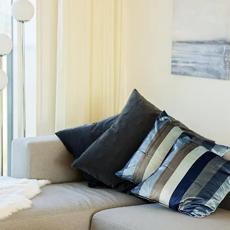 Penthouse - Amazing Views & Hygge *