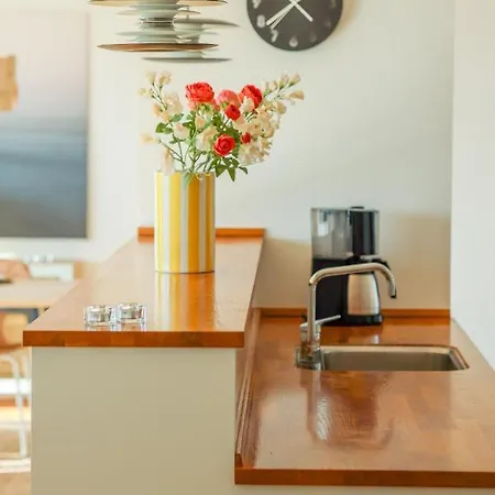 Penthouse - Amazing Views & Hygge *