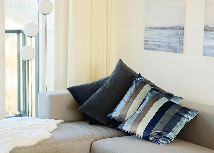 Penthouse - Amazing Views & Hygge *